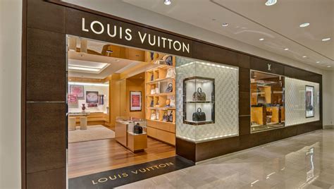 louis vuitton stores near me.